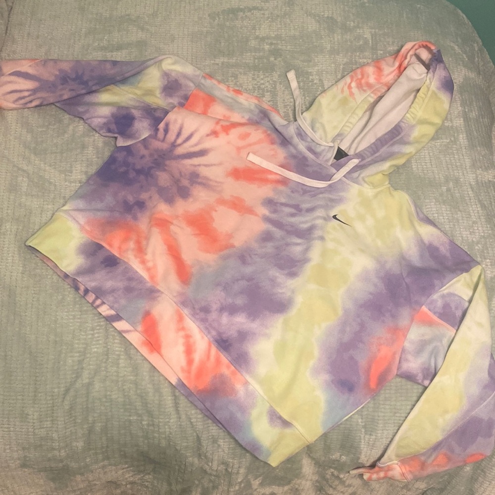 Nike tie dye sweatshirt